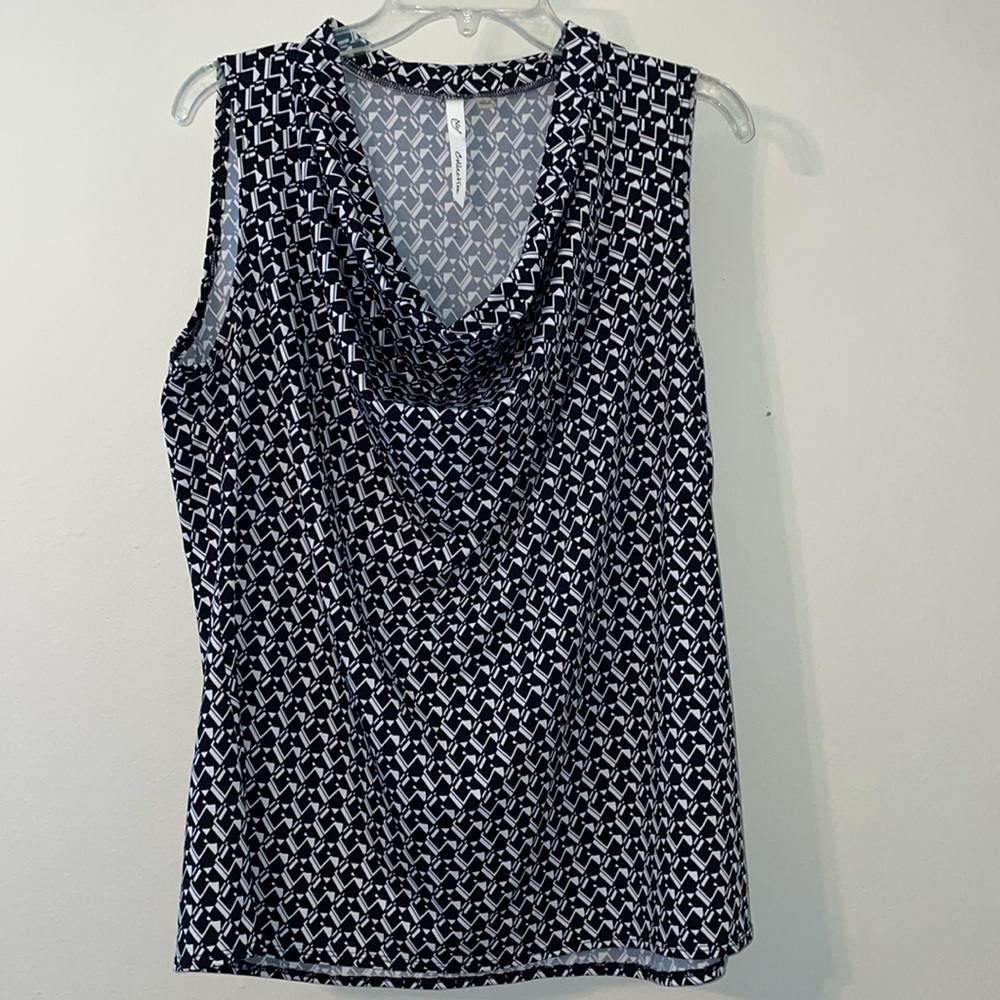 Women’s tank top blouse size large NY collection worn once